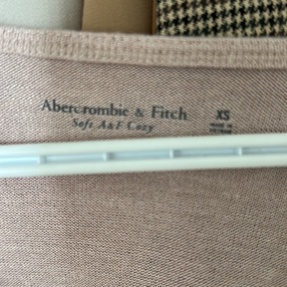 Abercrombie soft bodysuit - Picture 2 of 2